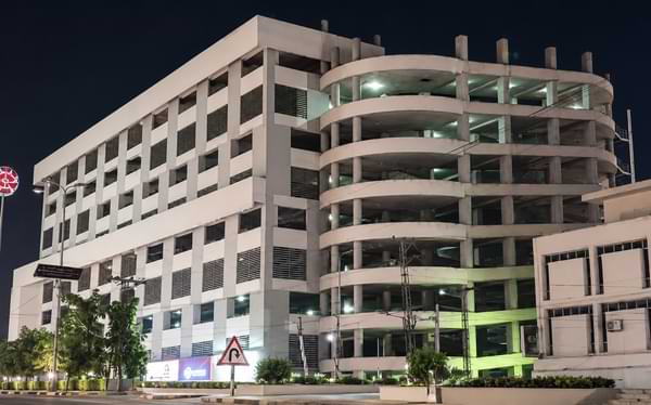 LDA Parking Plaza